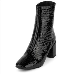 Jeffrey Campbell Godard